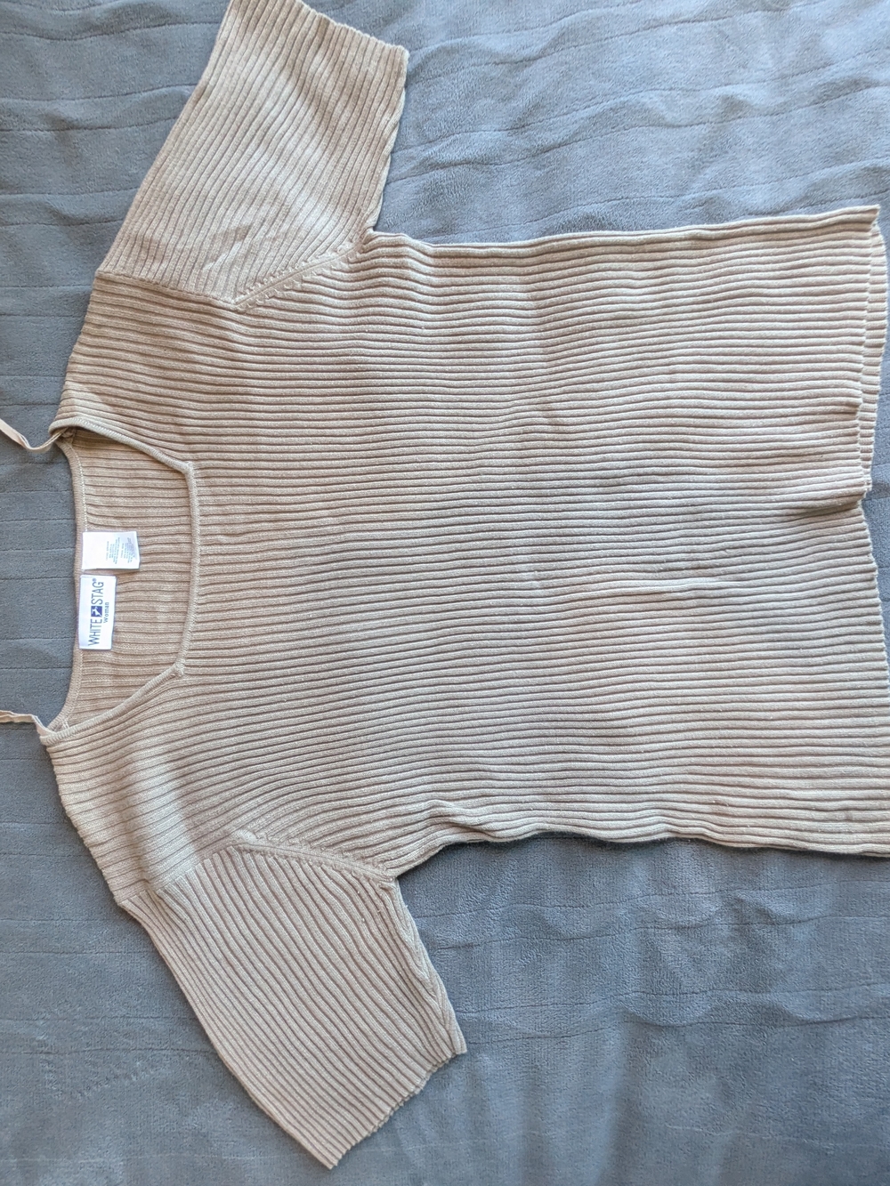 White Stag Beige Ribbed Knit Short Sleeve Top